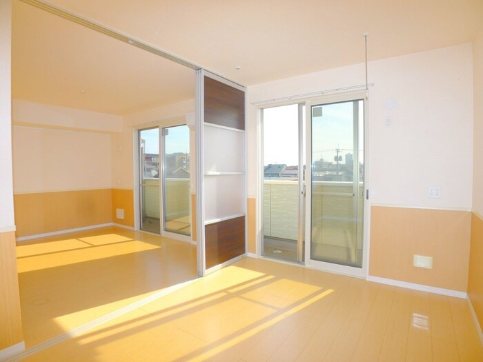 物件内観写真10　(ベランダ・バルコニー)