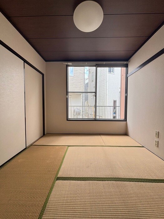 物件内観写真7　(居室)