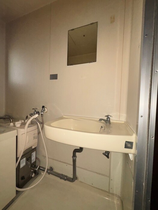 物件内観写真12　(洗面)