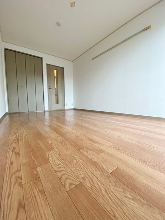 物件内観写真18　(室内からの展望)