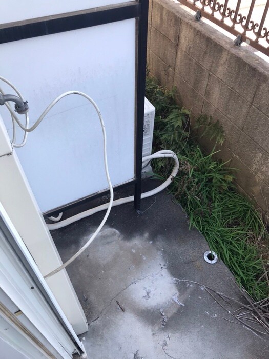 物件内観写真12　(洗濯機置場)