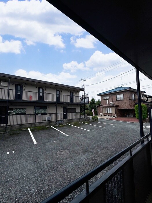 物件内観写真17　(室内からの展望)