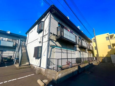 シャルマンＢ外観写真