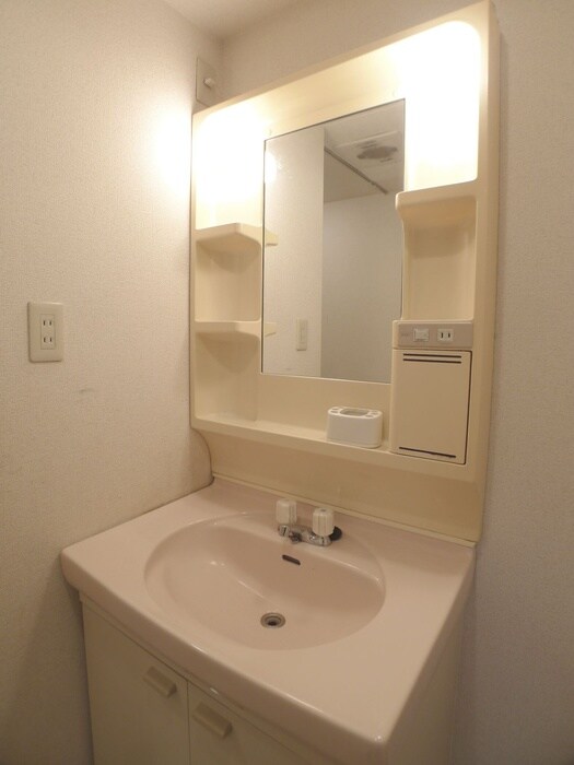 物件内観写真15　(洗面)