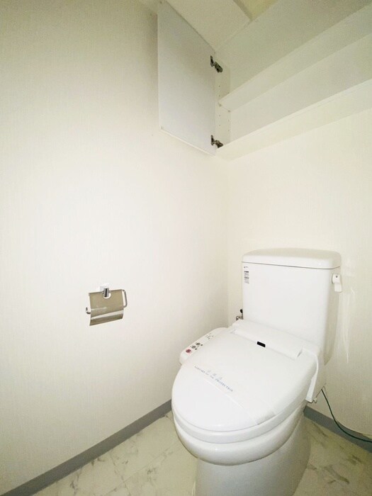 物件内観写真14　(トイレ)