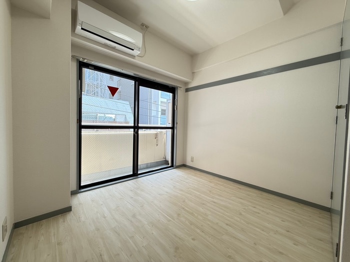 物件内観写真8　(居室)