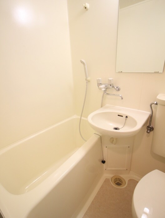 物件内観写真13　(バス／シャワールーム等)