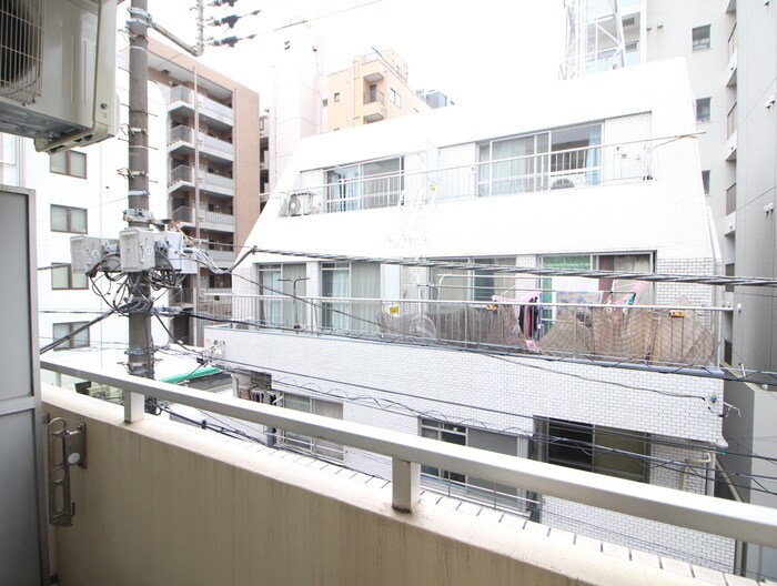 物件内観写真17　(室内からの展望)