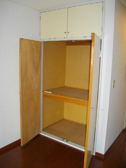 物件内観写真9　(収納)