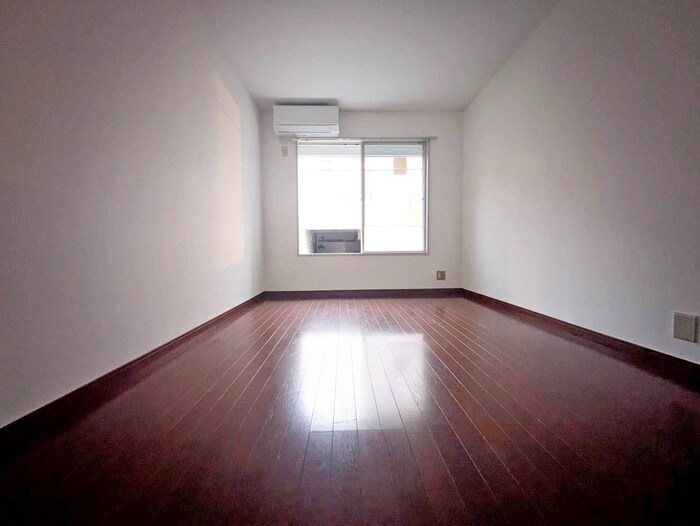 物件内観写真14　(居室)