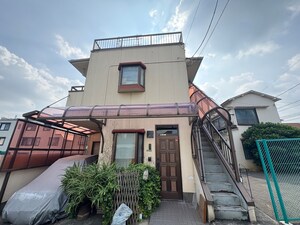 メゾンドロ－ズ外観写真