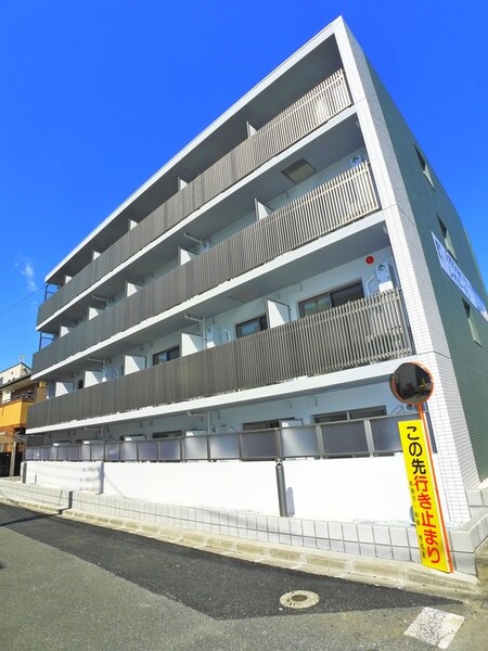 LEO四拾六番館外観写真