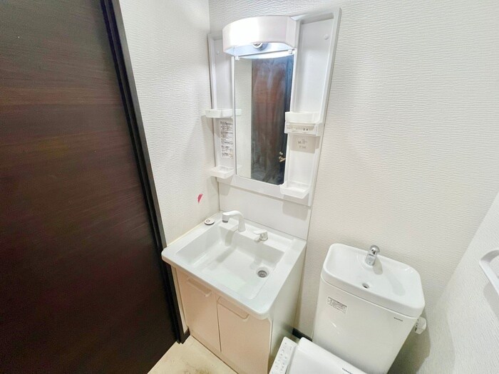 物件内観写真11　(洗面)