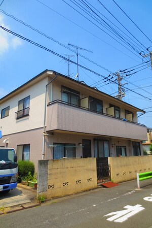 岩井ハイツ２外観写真