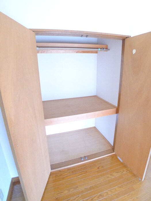 物件内観写真8　(収納)