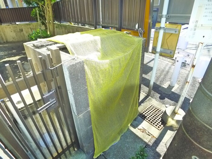 物件外観写真3　(建物設備)