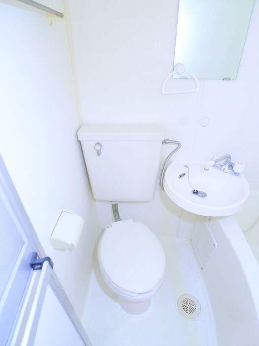 物件内観写真14　(トイレ)