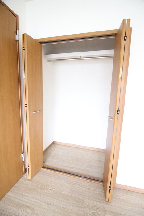 物件内観写真13　(収納)