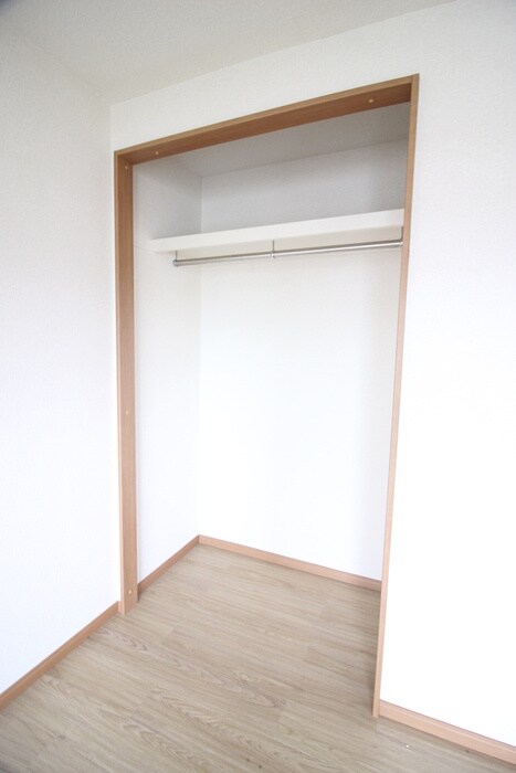 物件内観写真20　(収納)