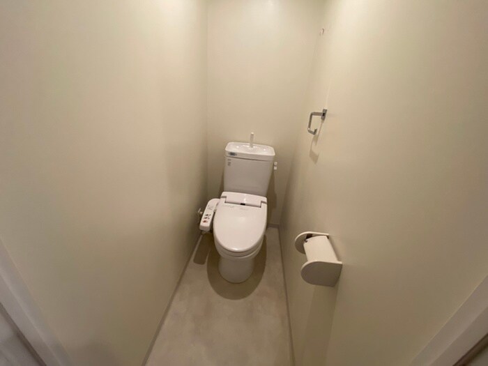 物件内観写真11　(トイレ)