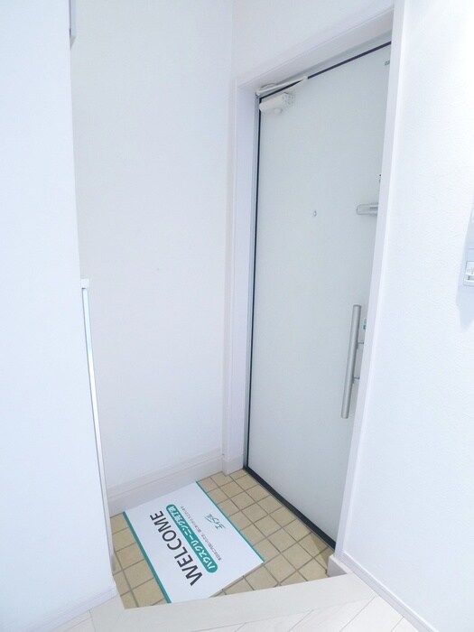 物件内観写真22　(玄関)