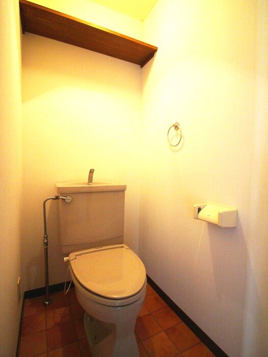 物件内観写真12　(トイレ)