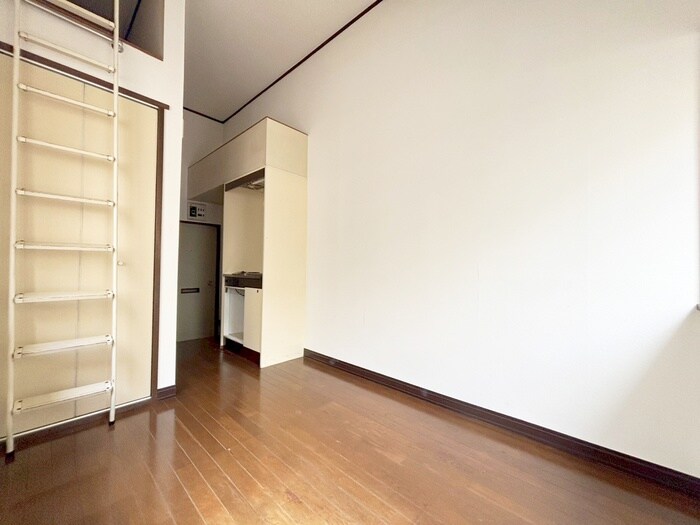 物件内観写真6　(居室)