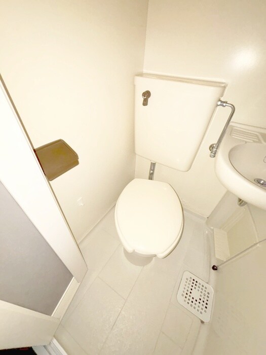 物件内観写真10　(トイレ)