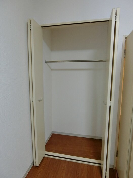 物件内観写真9　(収納)