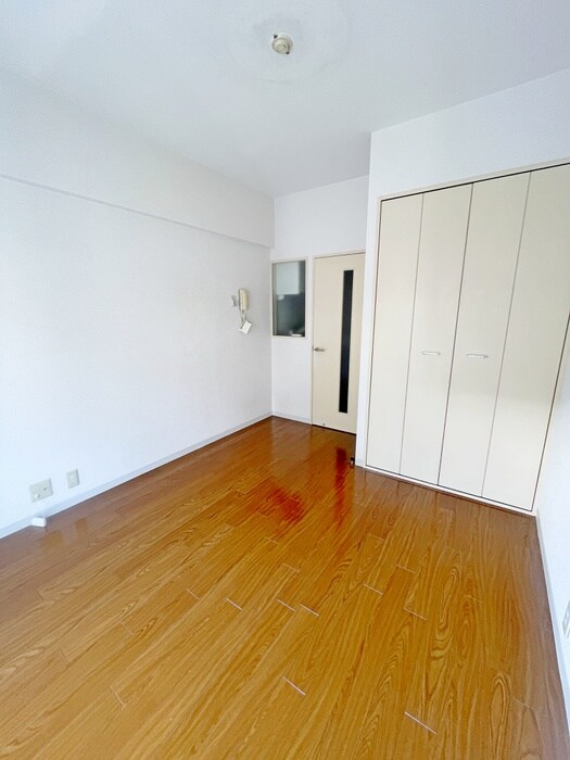 物件内観写真11　(居室)