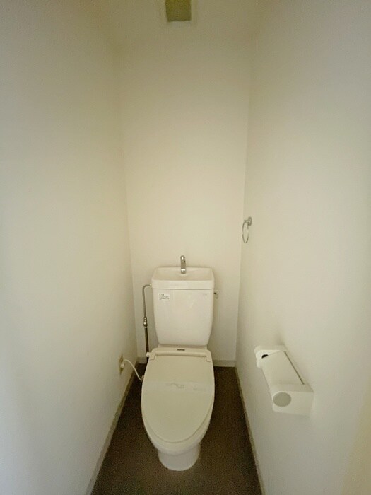 物件内観写真14　(トイレ)