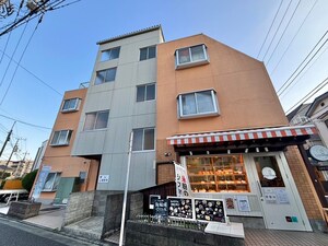 サン・シモヤマ外観写真