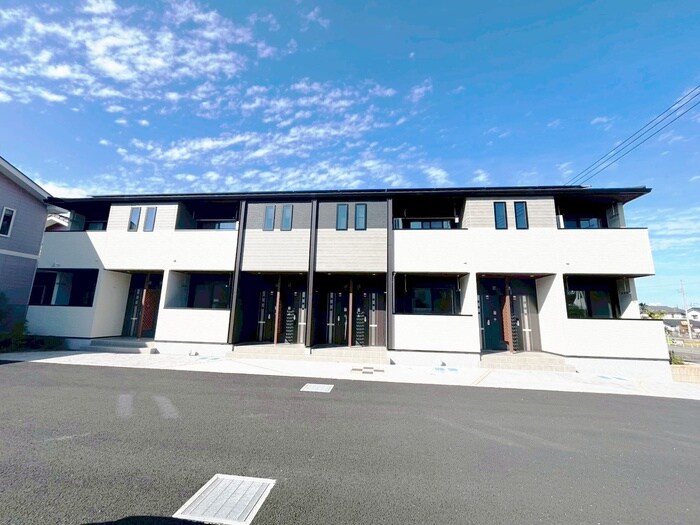 物件外観写真2　(建物設備)