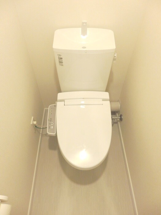 物件内観写真11　(トイレ)