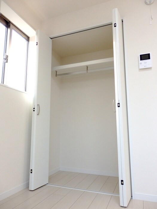 物件内観写真13　(収納)