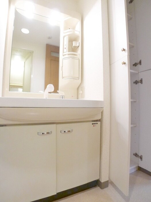 物件内観写真16　(洗面)