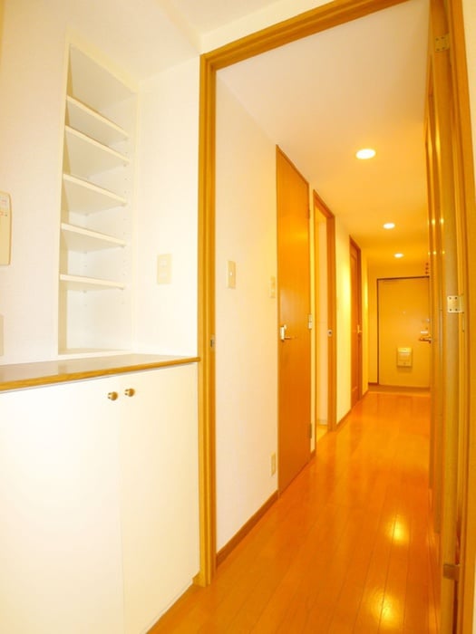 物件内観写真20　(廊下)