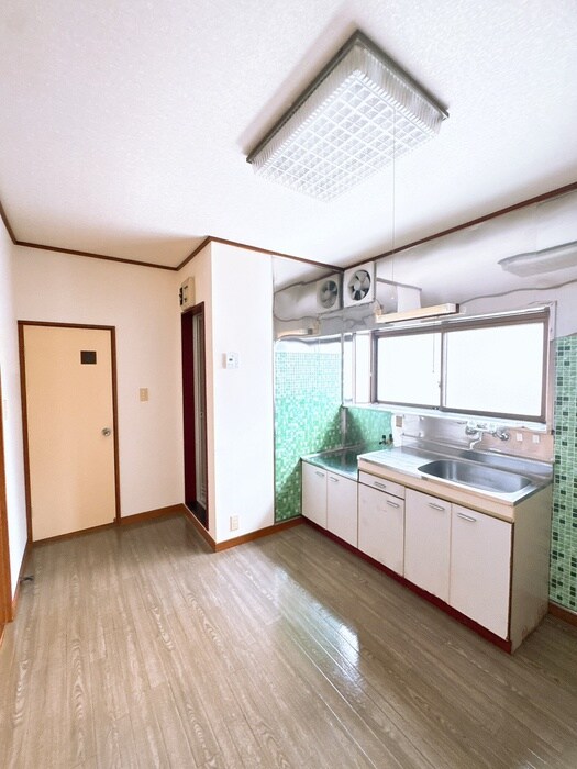 物件内観写真8　(居室)