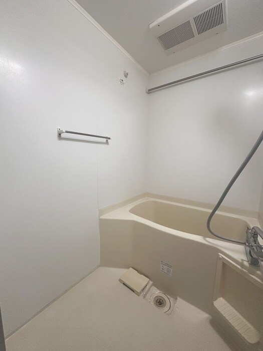 物件内観写真12　(バス／シャワールーム等)