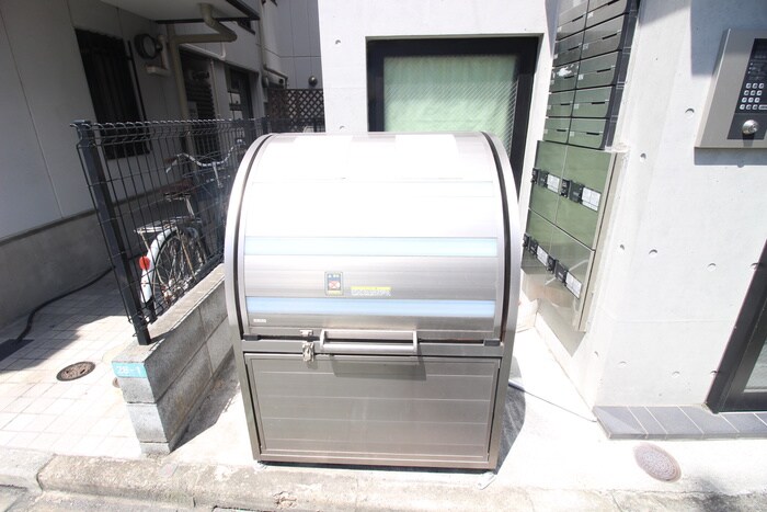 物件外観写真4　(建物設備)