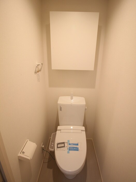 物件内観写真12　(トイレ)