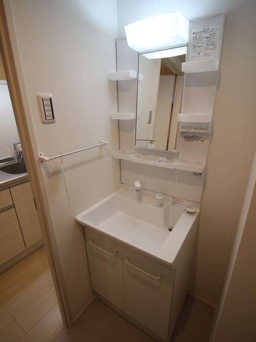 物件内観写真16　(洗面)