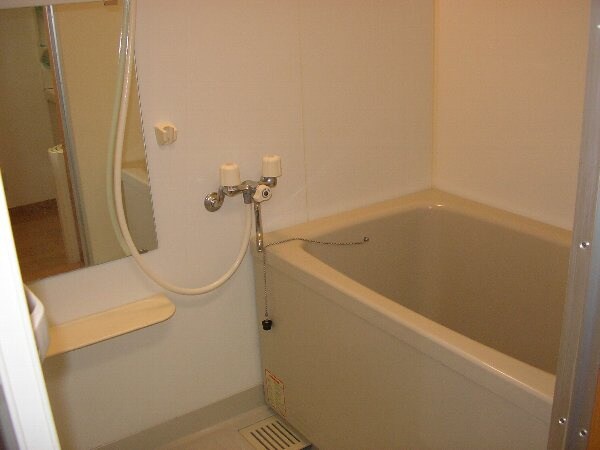 物件内観写真8　(バス／シャワールーム等)