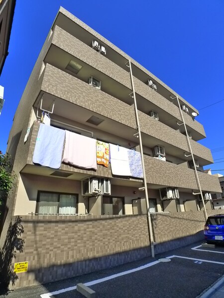 ヤツキマンション外観写真