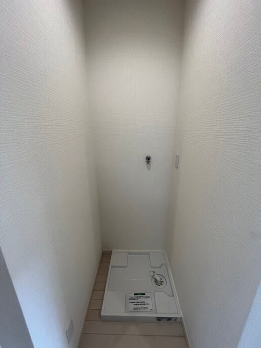 物件内観写真19　(洗濯機置場)