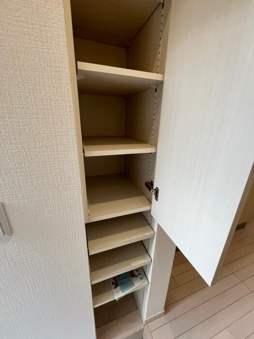 物件内観写真20　(靴箱)