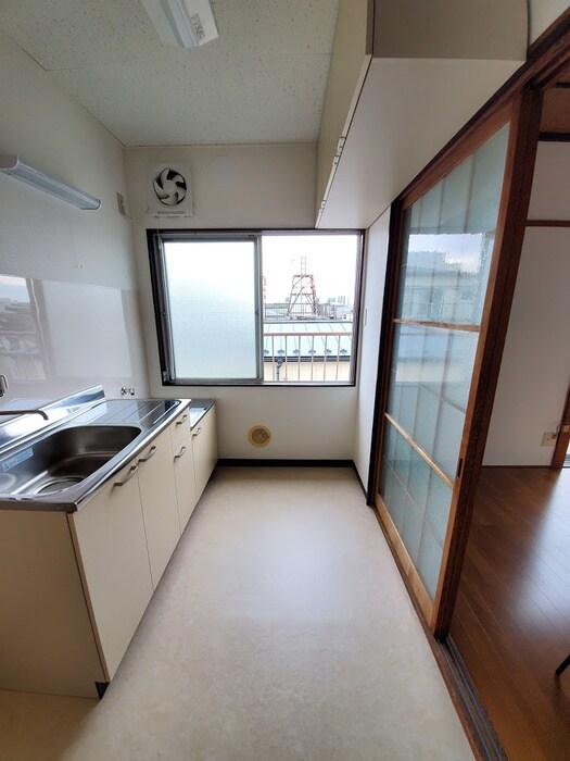 物件内観写真12　(キッチン)