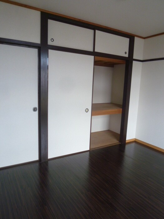 物件内観写真9　(収納)