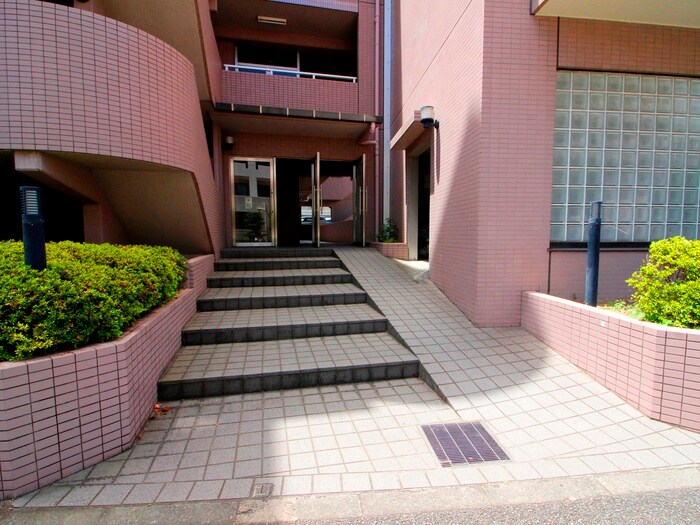 物件外観写真6　(建物設備)