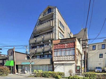 スリーリバーハイツ（３０２）外観写真